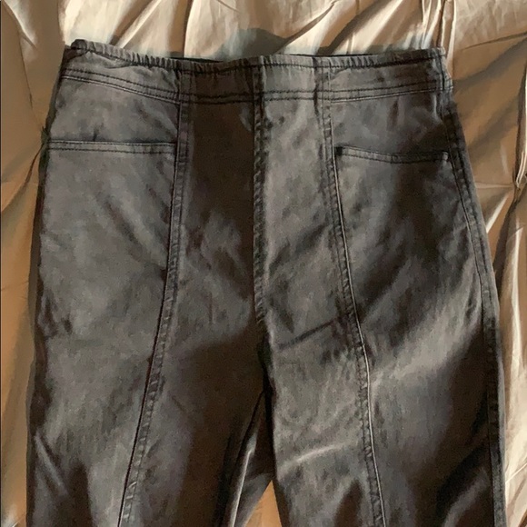 Bell Bottom Jeans ⚠️SOLD⚠️ - Picture 2 of 3